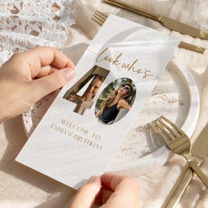 Modello di menu modificabile per il 40° compleanno, invito al menu per il 40° compleanno di "Guarda chi è", menu per la cena del 40° compleanno, menu personalizzato con foto