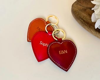 Personalized Leather Heart Keychain, Custom Couple's Anniversary Gift, Romantic Bag Charm for Wife or Girlfriend, Red Heart Key Holder