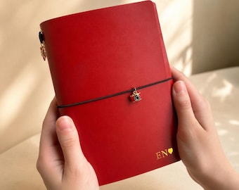 Trifold Veg Tanned Leather Journal Cover, Personalized A5 A6 Refillable Traveler’s Notebook