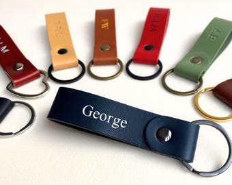 Portachiavi in pelle personalizzato, portachiavi con nome in rilievo, regalo personalizzato con monogramma per lui o per lei.