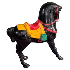 McDonald&#39;s 1998 Happy Meal Disney&#39;s Mulan, Khan the Horse Wind-Up Toy