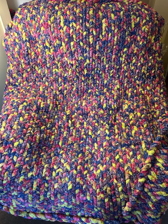 Multi color speckled chunky knit blanket~ready to ship