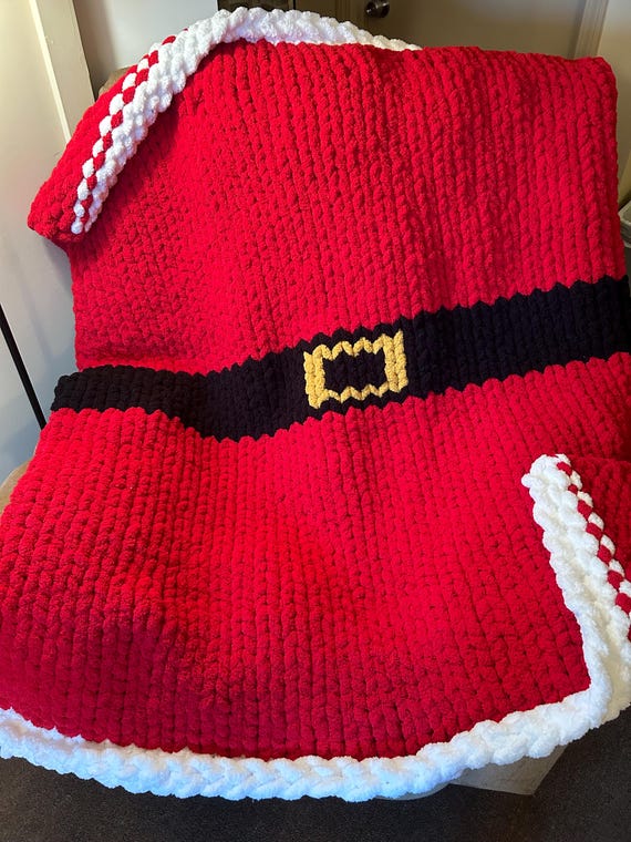Santa belt chunky knit blanket