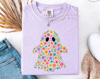 花柄ブーゴーストシャツ、ハロウィンコンフォートカラーズ®シャツ、キュートで不気味な花柄ゴーストTシャツ、花柄の秋のゴースト、不気味な季節のTシャツ、