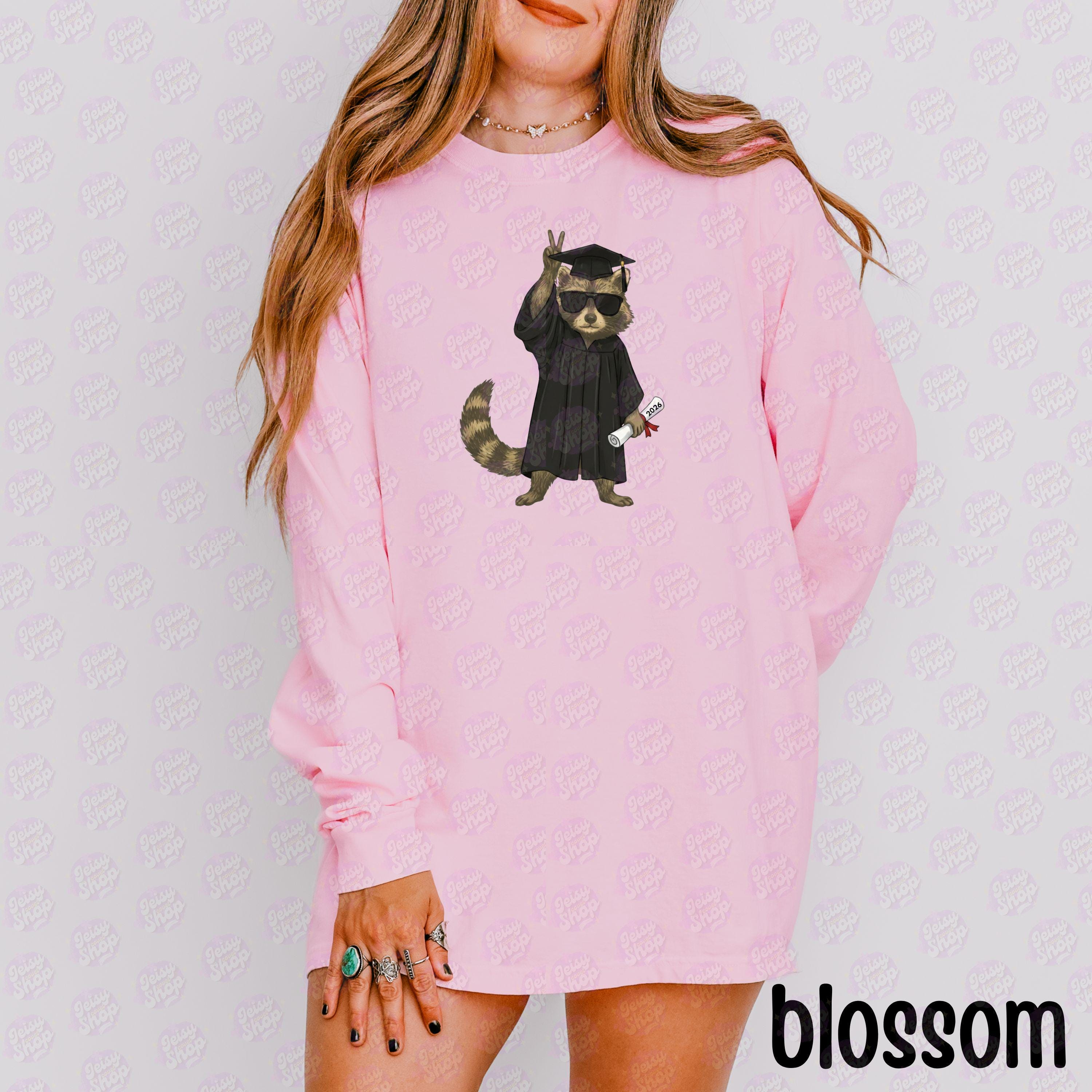 Senior Racoon Funny Raccoon Graduation Shirt, Senior Grad 2026 Tee, Funny Graduate ...