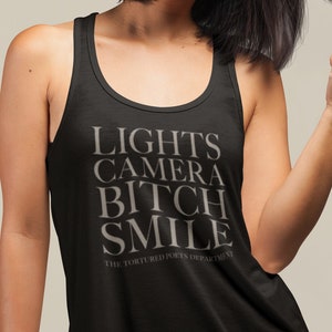 Lights Camera Bitch Smile von I Can Do It With A Broken Heart von TTPD Women's Ideal Racerback Tank