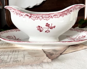 Antique Sarreguemines Fontanges Sauce Boat with Stand, French Red Transferware, Rococo Style Gravy Boat, 1920s France サルグミンヌ/ ソーシエール 赤