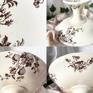 Pode incluir: Um suporte de bolo vintage branco com um padr&atilde;o floral castanho. O suporte tem uma base redonda e um pedestal alto e fino. O padr&atilde;o floral apresenta flores e folhas castanhas delicadas.