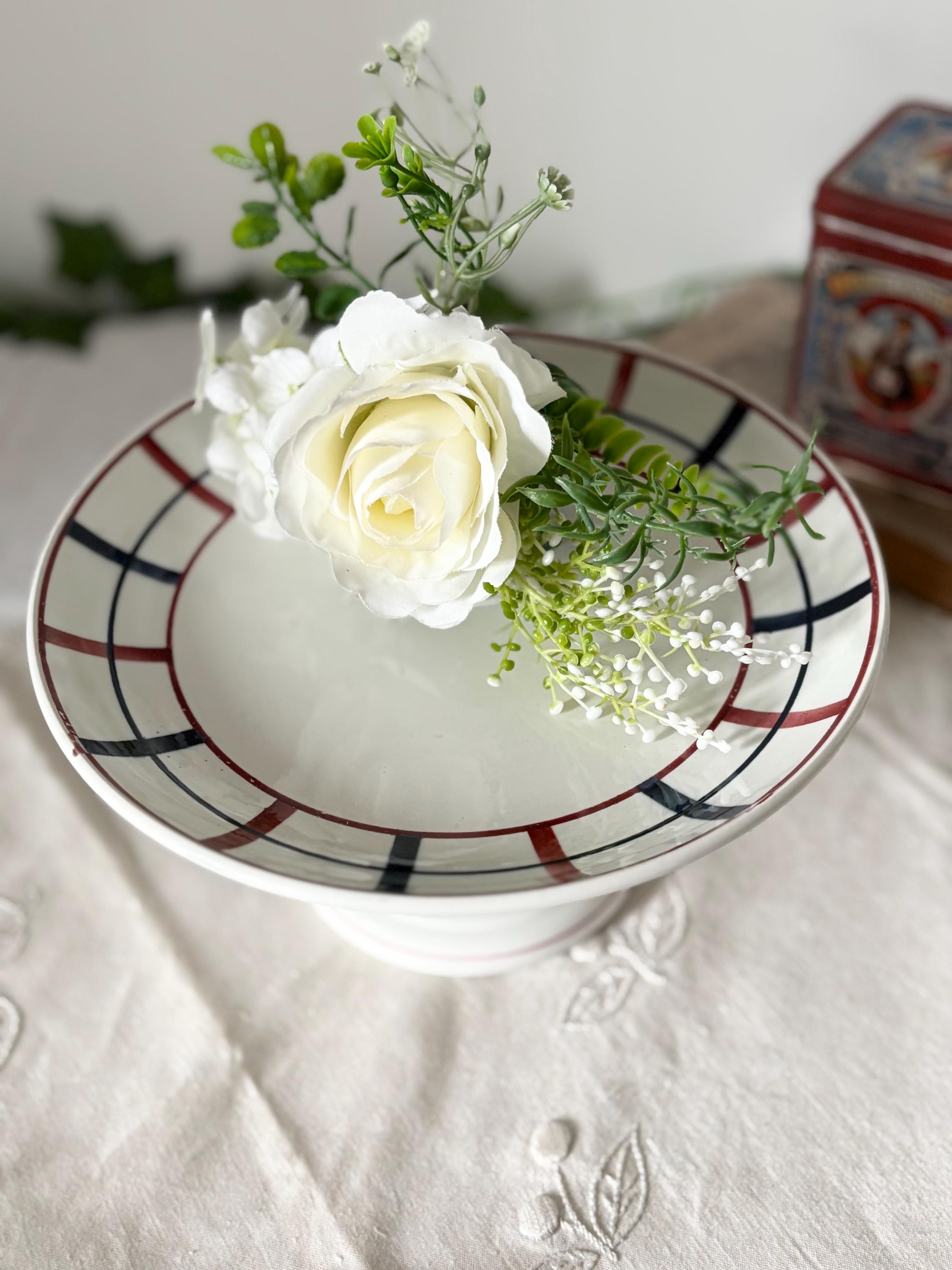 Haviland 植物モチーフ 皿 約24cm Haviland 植物モチーフ 皿 約24cm