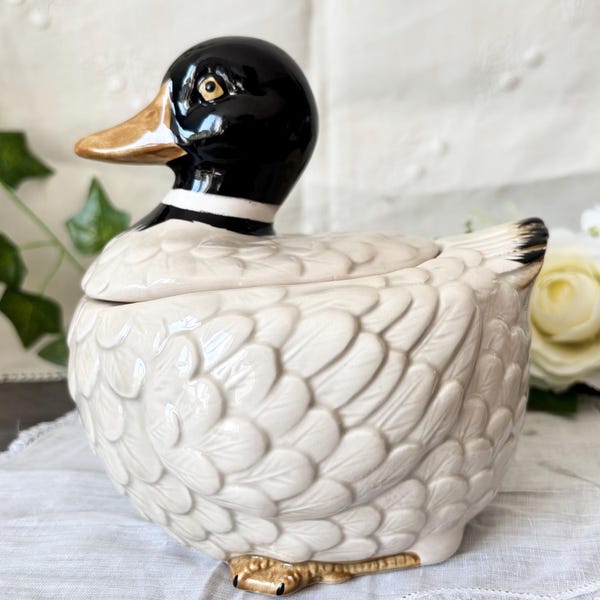 70s Vintage / Cookie Jar / Duck shaped container / France / Antique / bonbonnière / Bird / decor / ceramic / クッキージャー 陶器 置物 鴨 鳥 フランス ビンテージ