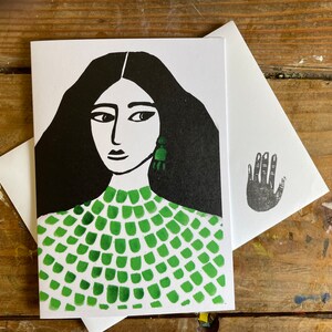Mädchen in Grün Grußkarte | Geburtstagskarte | Freundschaftskarte | Frauen Empowerment | Feiern Frauen | Muttertag | Galentiner | Valentinstag