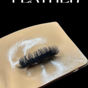 Cute Eyelash Strips, Fluffy, Wispy Faux Lashes Feather
