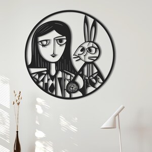 Surreale Alice und weiße Kaninchen Silhouette - Detaillierte Laser Cut Metall Wand Kunst für Skurrile Wohnkultur - Einzigartiges Fantasy Design