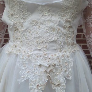 Victorian Pride And Prejudice Ruffle Lace Vintage Wedding Dress image 3