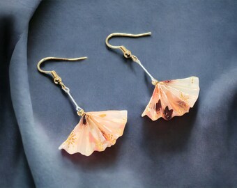 Origami Fächer Ohrringe mit Chiyogami Washi Papier & vergoldeten Haken, handgefertigter japanischer Schmuck