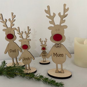 Segnaposto personalizzati autoportanti, decorazione della tavola di Natale, impostazione del nome del segnaposto in legno, regalo personalizzato, regalo personalizzato con renna