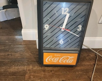 VINTAGE Lighted COCA-COLA Underwriters Laboratories Indoor Electric Sign  Clock