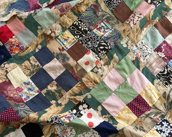 Large Vintage Patchwork Quilt Top Fabric Cutter Quilt Feedsack Quilt Squares Primitive Textile for Sewing & Slow Fashion