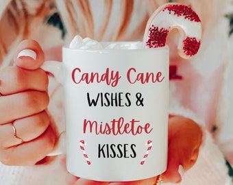 クリスマスコーヒーマグ：キャンディケーンの願いとヤドリギのキス