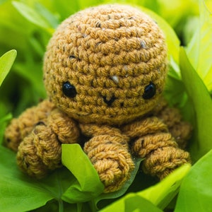 Kawaii Crochet Octopus Plushie, Medium Amigurumi Toy, Cute Handmade Stuffed Animal, Ocean Friend Gift for Kids & Sea Lovers, Kawaii Plushie