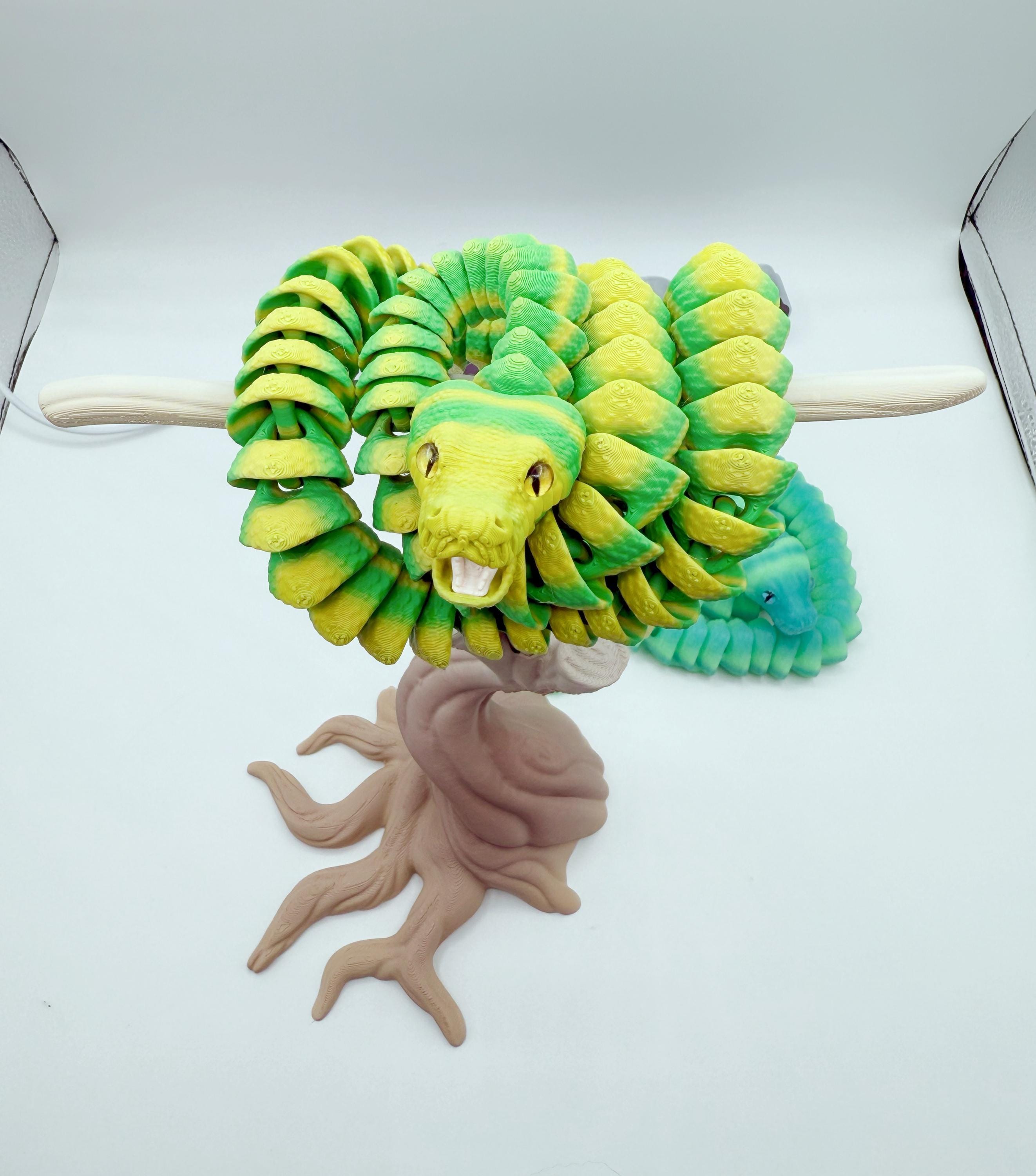 3D Printed Articulated Green Tree Python Toy - 29" Fidget Snake - Etsy