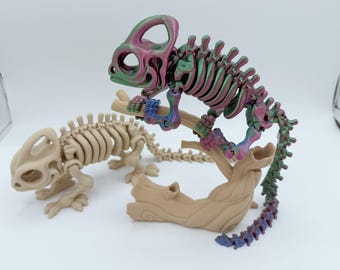 3D-geprinte gelede skeletkameleon met tak | Cadeaus | Bureaudecoratie Fidget zintuiglijk speelgoed