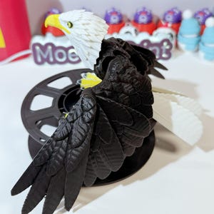 American Eagle, 3D printed Bald Eagle fidget | sensory toy | Articulated Animal Toy | Articulated Fidget Toy | Desk Accessory