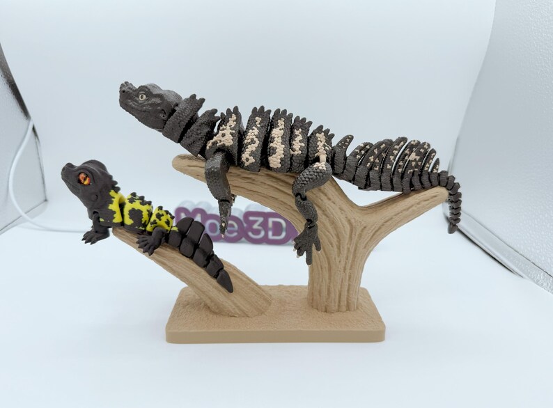 3D Printed Sailfin Lizard / Sailfin Dragon Super Movable Articulated ...