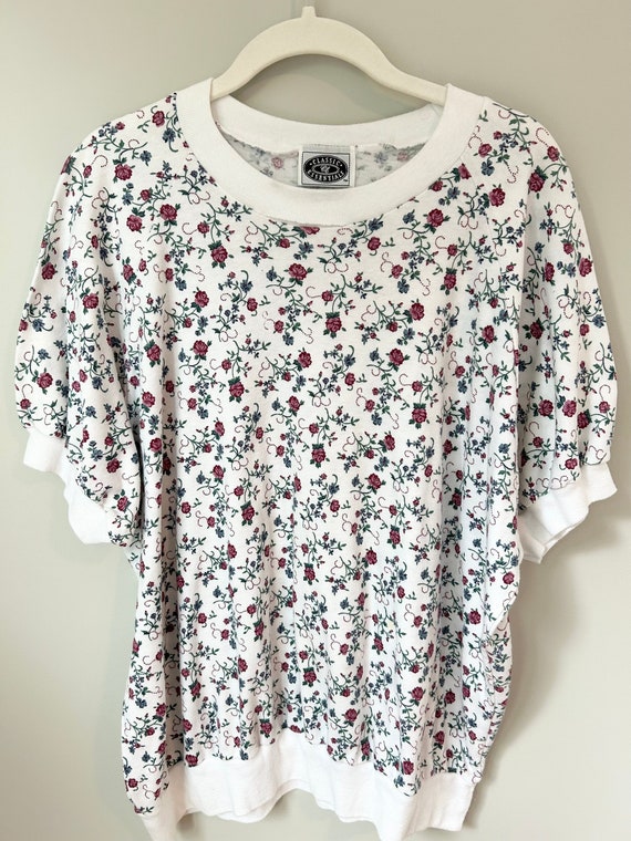 Vintage 90s Cottagecore Floral Tee Size M/L - image 1