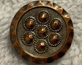 Beautiful Steel and Brass Antique Button. Steel Cut. 7/8 Inch. Fantastic Condition.