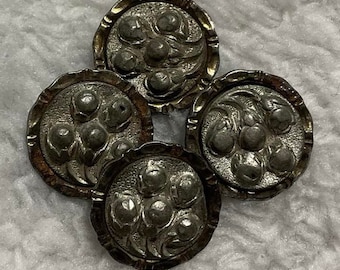 Set of 4 Steel Cut Antique Buttons. 1/2 Inch Each. Floral Design.