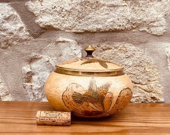 Charming Vintage Brass Candy Dish, Round Brass Jewelry Box, with Lid and Beautiful Cloisonné Enamel Flowers and Hummingbird Birds, H 12.0cm.