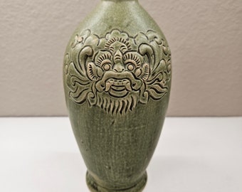 Arak Gwan Gwan Hoo GGH Ceramic Decanter