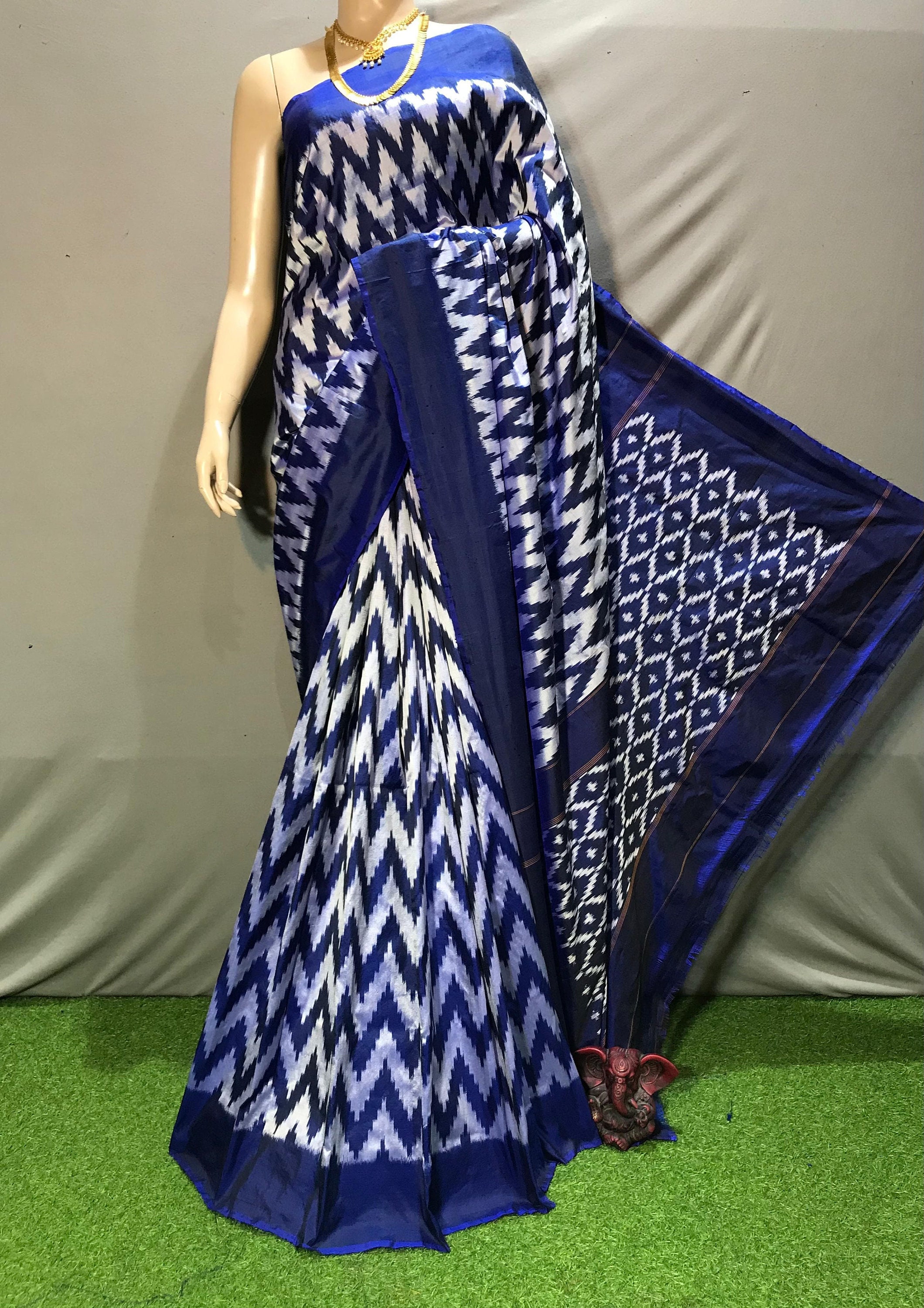Dongria saree price hot sale