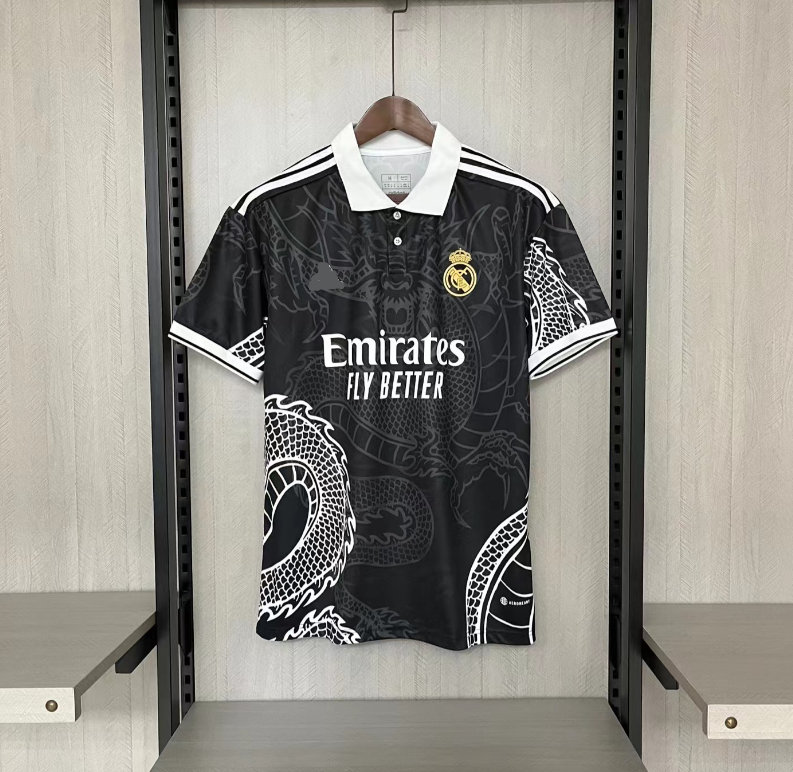 Camiseta Real Madrid CF 2023/2024 Cup número 9 bret