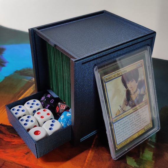 single vs double sleeved cards AFIING MTG Deck Box for Commander Display,Card Deck Box Fits 60+ or 100+single sleeved cards, Magic Commander TCG Card Storage Box with 2 Dividers,Dice Bag(Red/White) : Toys & The magnetic closure and tight stitching ensure the safety of your cards during transport Everything You Need to Know