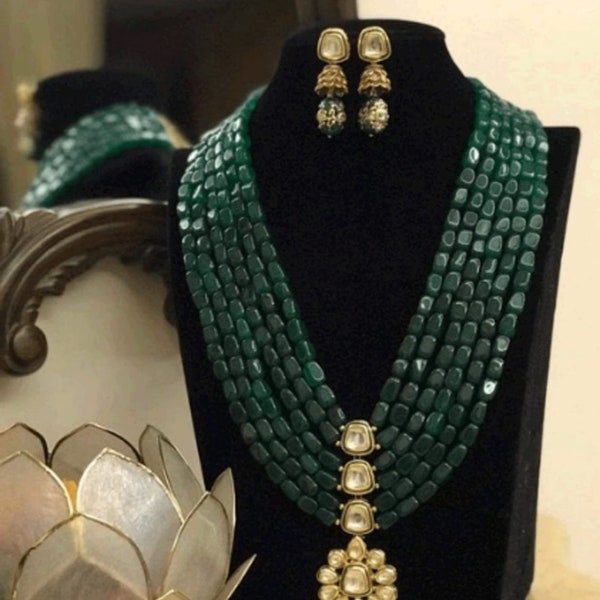 Joyería india/ Collar largo Polki/ Joyería Kundan/ Collar de oro/ Joyería paquistaní/ Collar de piedra semipreciosa esmeralda/ Pendientes Jhumka