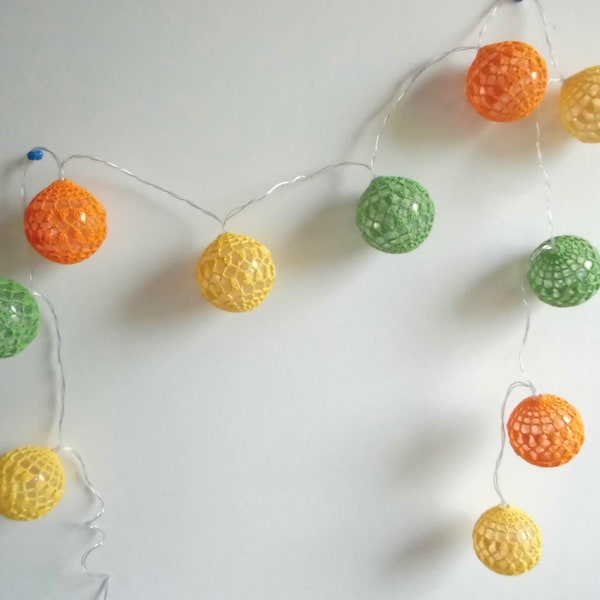 Guirlande lumineuse, guirlande boules lumineuses en coton, guirlande lumineuse au crochet, idée cadeau, décoration lumineuse