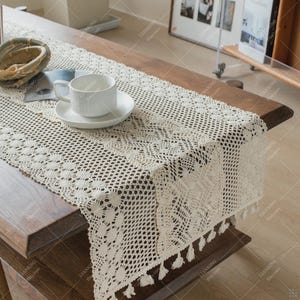 Vintage Crochet Lace Table Runner, Boho Cotton Tassel Tablecloth, TV Cabinet Coffee Table Cover