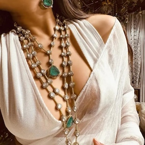 Premium Sabaysachi geïnspireerde Ambani lange Bollywood gouden ongesneden moissanite polki Kundan smaragd mintgroene ketting oorbel/statement ketting