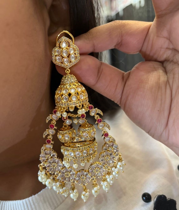 Big kundan earrings best sale