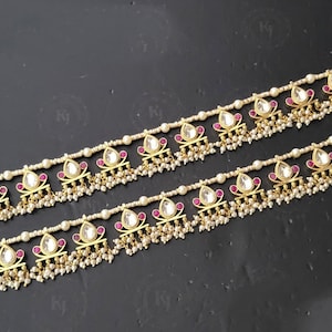 Echte pachi Kundan-enkelband, trouwsieraden, Kundan Payal, trouwsieraden, Meenakari Jadau-enkelband, paar Meenakari Jadau-enkelband, vergulde Ahmedabadi Kundan-enkelband