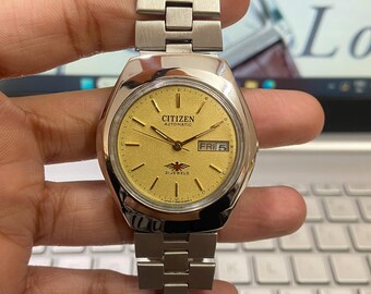 Vintage 1997 Citizen Automatic 8200 Day-date Japanese Men's Wrist