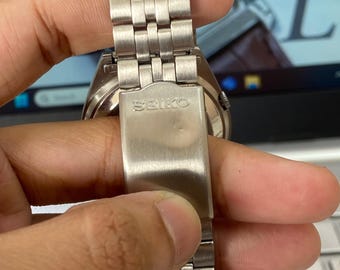 Vintage 1974 Seiko 5 Automatic 7019-8180 Day-date Japanese Men's