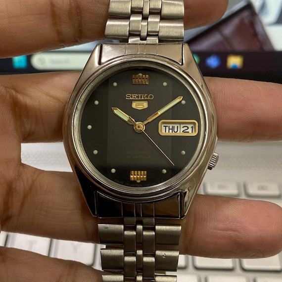 Vintage 1999 Seiko 5 Automatic 7S26-7030 Day-date Japanese Men's