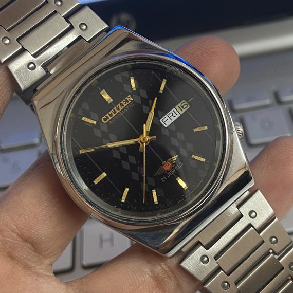 Vintage 1989 Citizen Automatic 8200 Day-date Japanese Men's