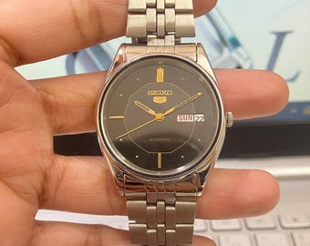 il_340x270.6674621094_peb9.jpg