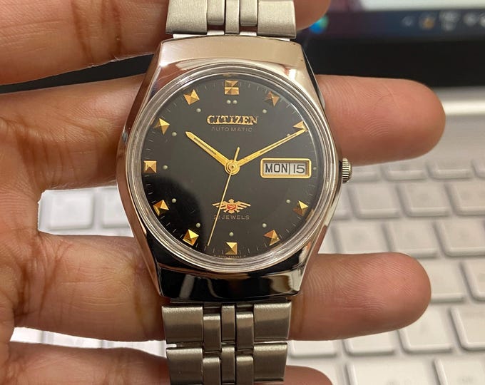 Vintage 1998 Citizen Automatic 8200 Day-Date Japanese Men's Wrist Watch