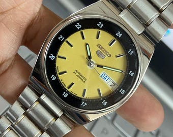 Vintage 1997 Seiko 5 Automatic 7S26-3160 Day-date Japanese