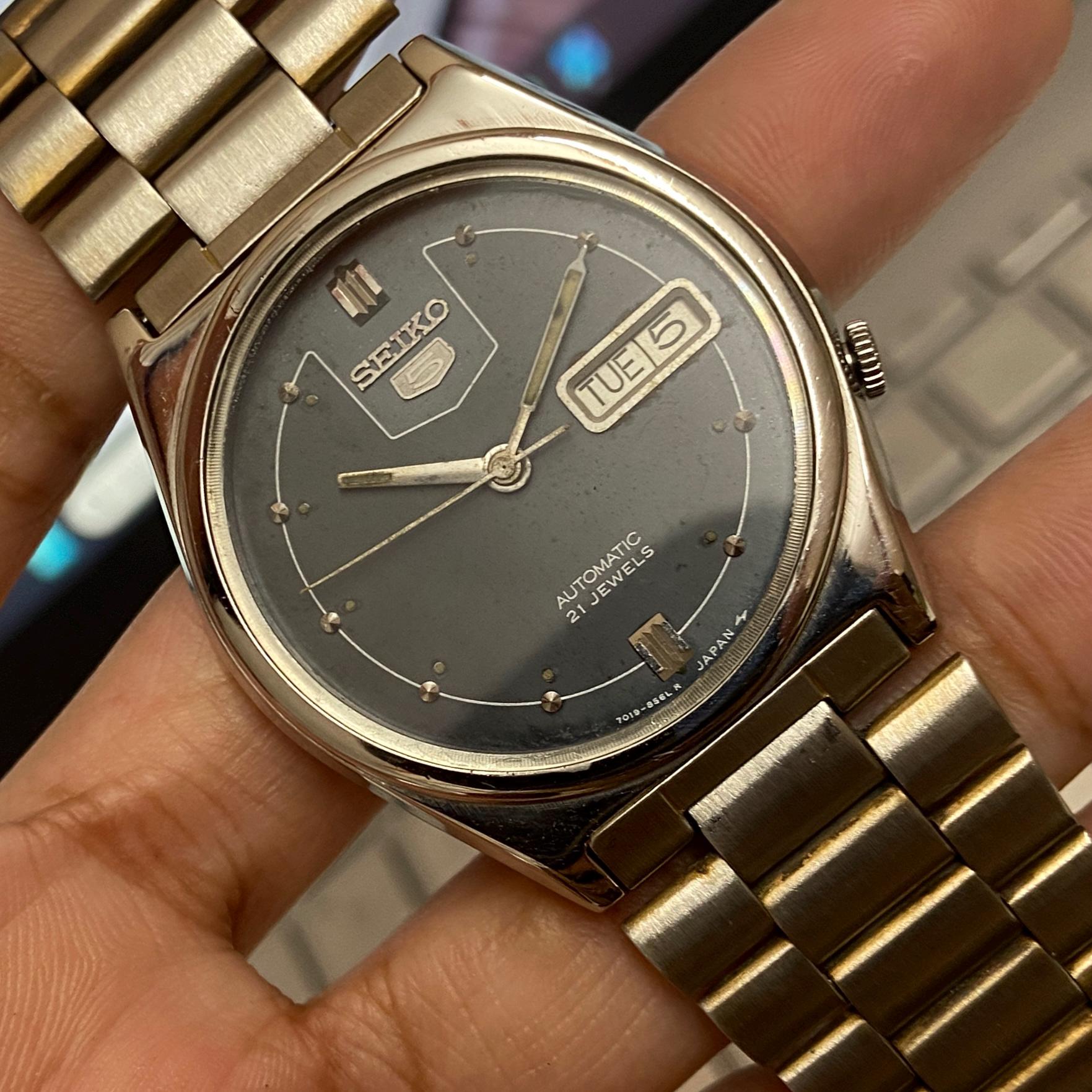 Vintage 1991 Seiko 5 Automatic 7009-821J Day-date Japanese
